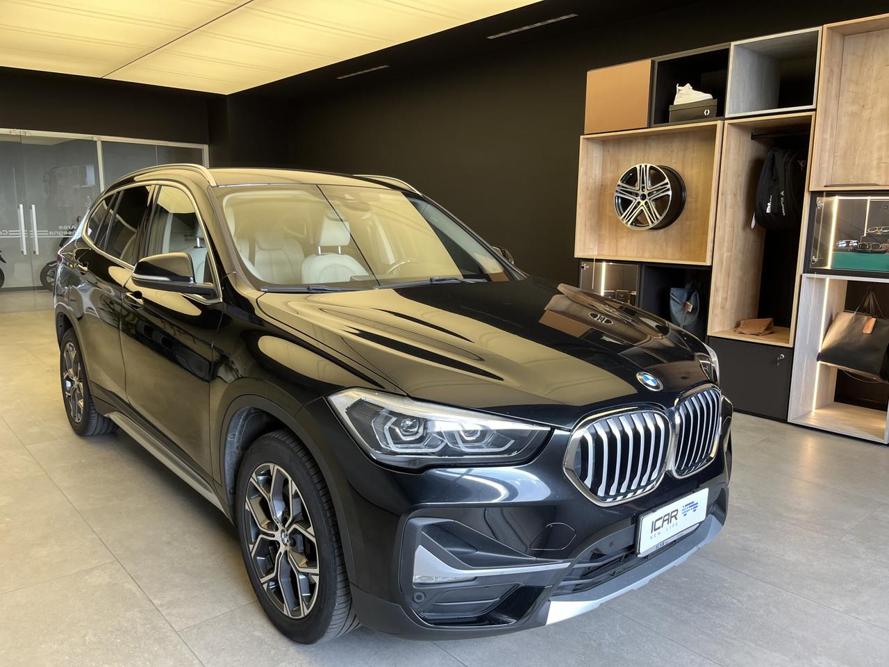 BMW X1 F48 2019 - X1 sdrive20i xLine 192cv auto