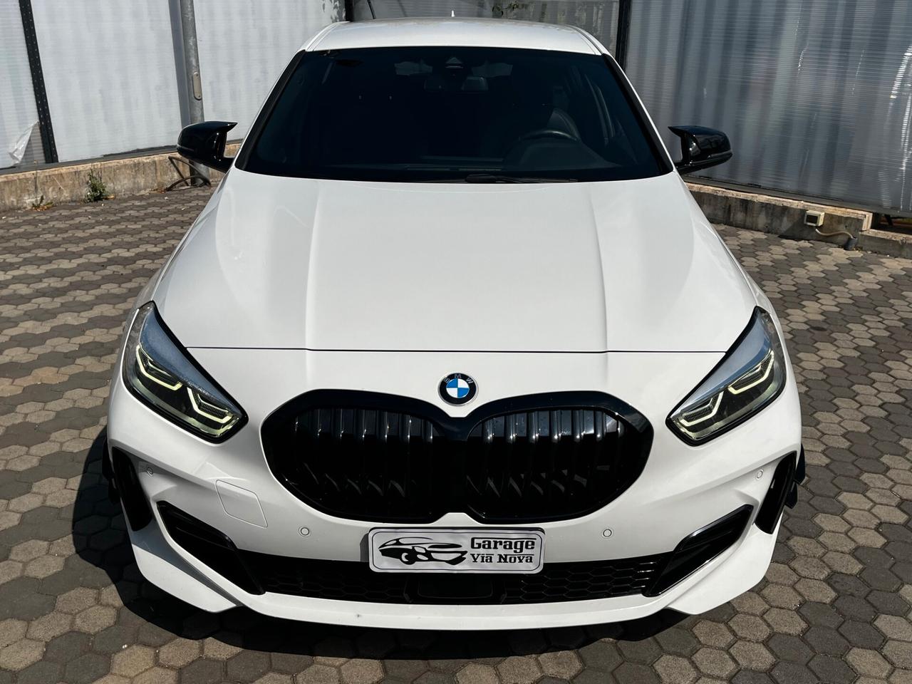 Bmw 116 116d 5p. Msport
