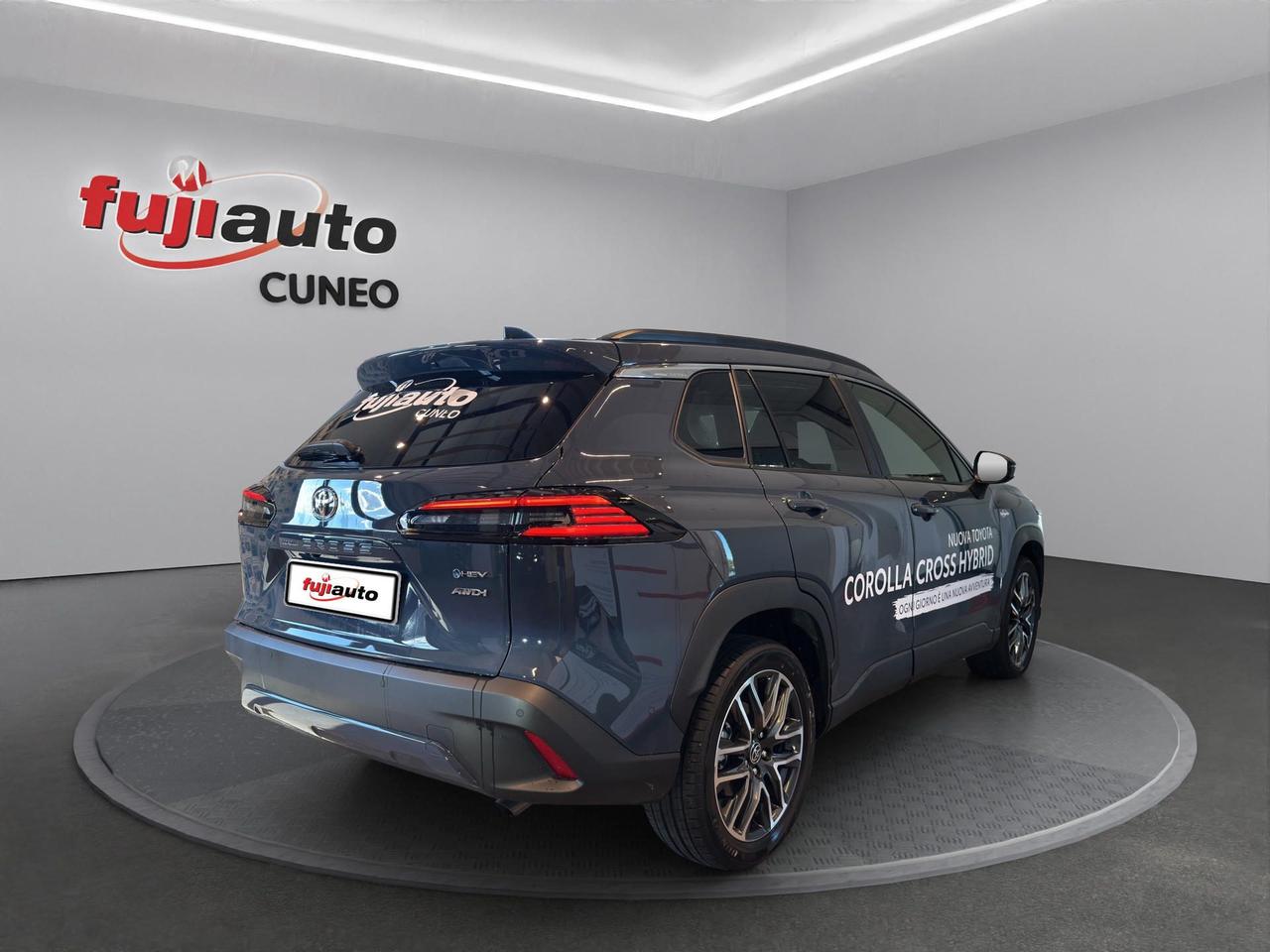 Toyota Corolla Cross 2.0h Premium awd-i 178cv e-c