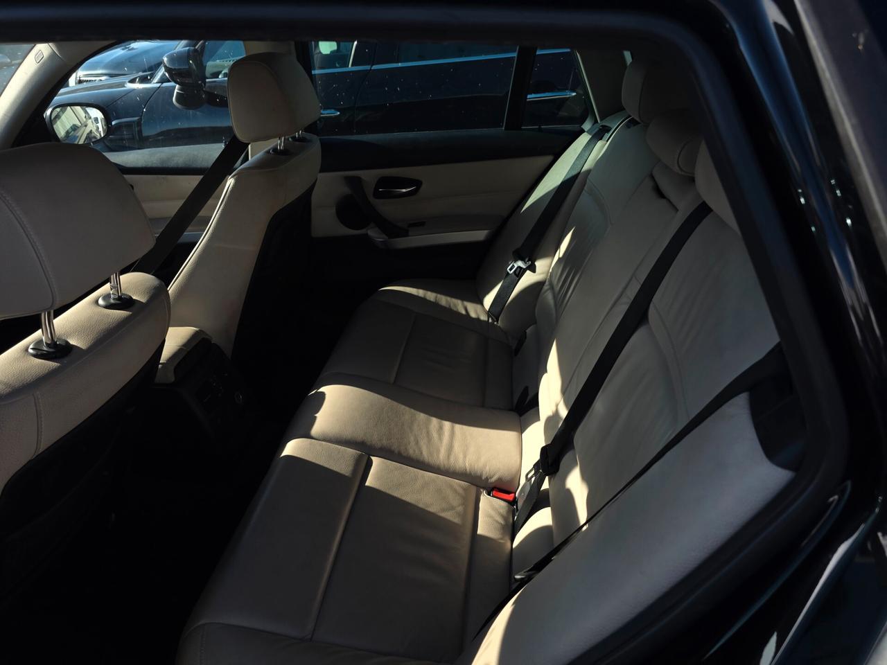 Bmw 320 320d cat xDrive Touring Eletta UNIPRO
