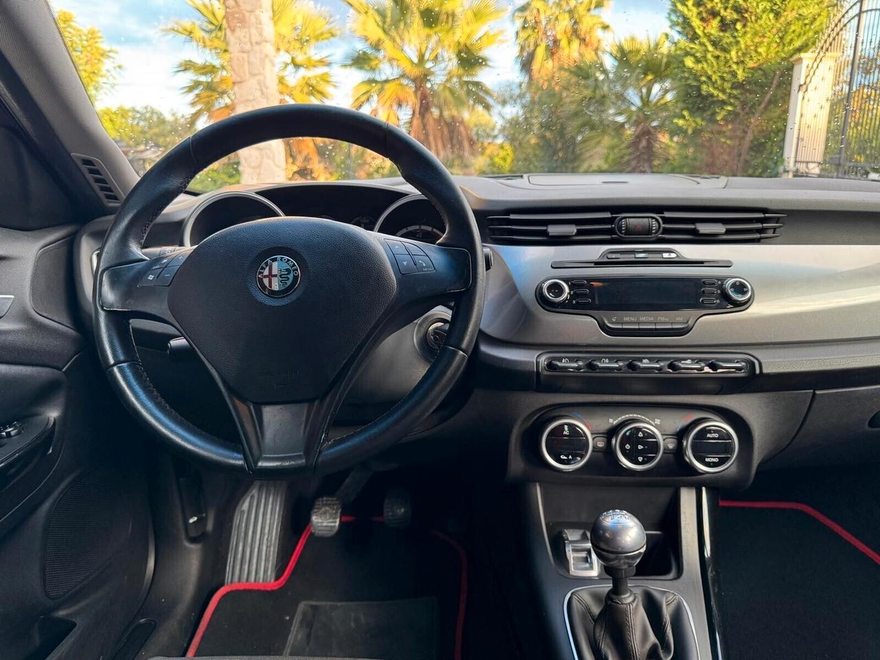 Alfa Romeo Giulietta 1.6 JTDm-2 105 CV Distinctive