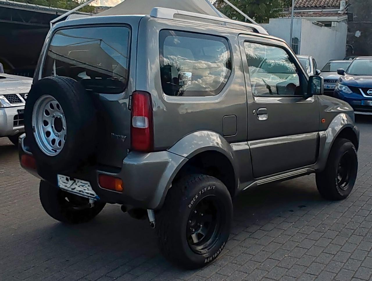 Suzuki Jimny 1.5 DDiS 4WD JLX Più