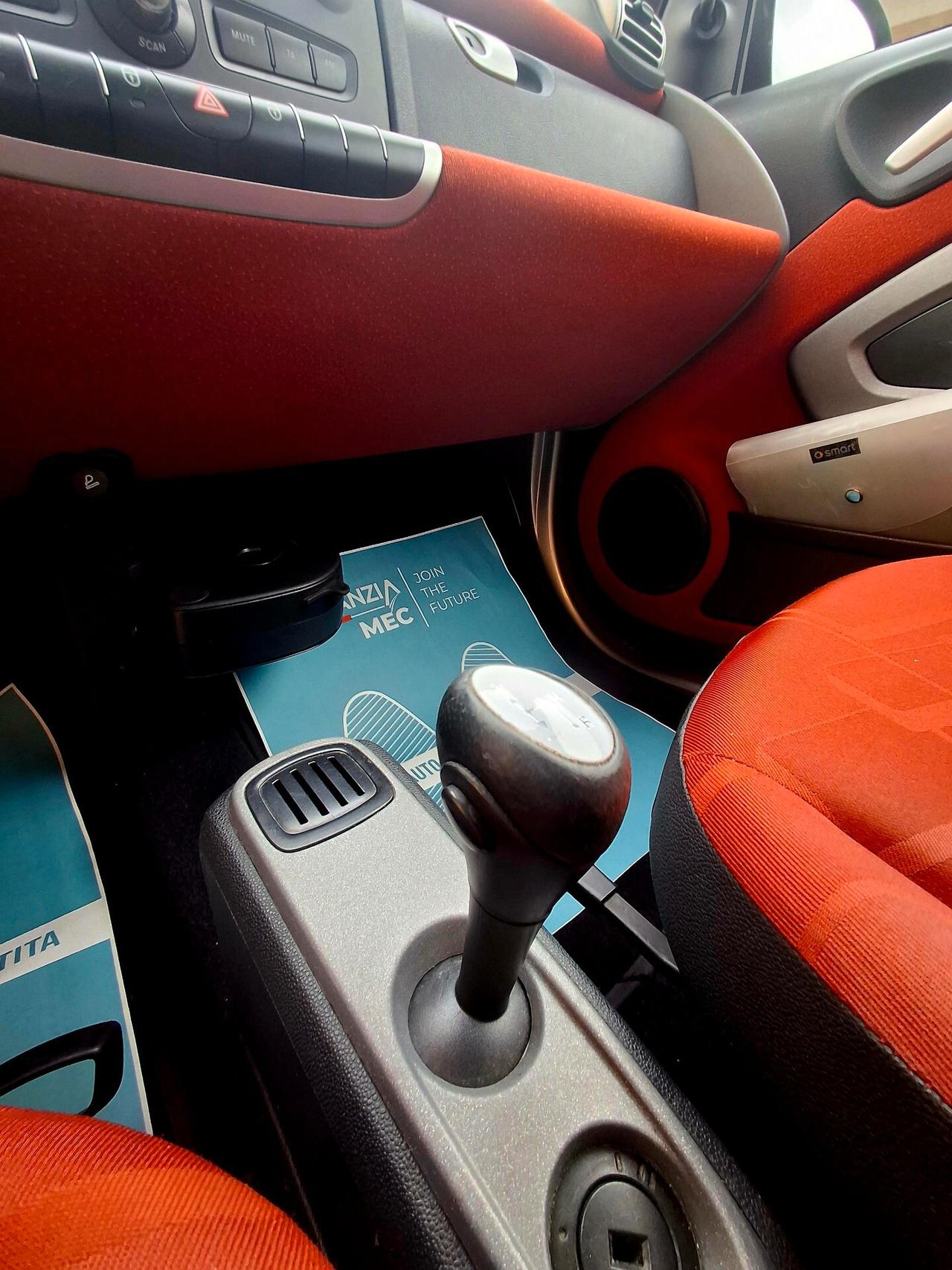 Smart ForTwo 1000 52 kW coupé pure