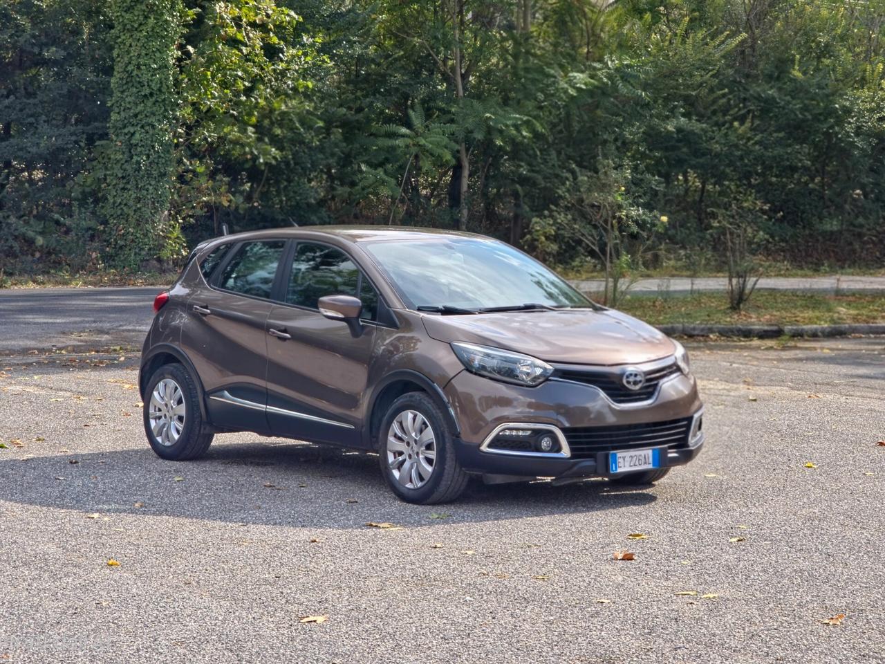Renault Captur 1.5 dCi 8V 90 CV Start&Stop Energy R-Link E5B Manuale NEO 2014