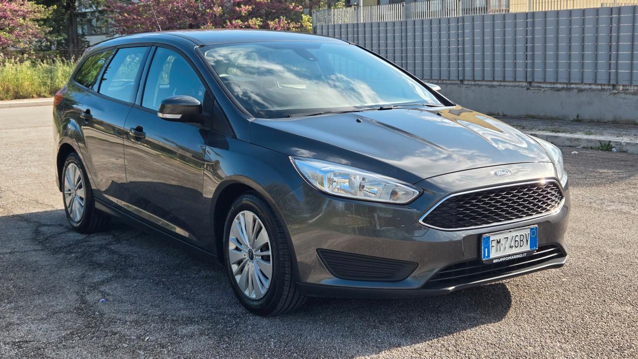 Ford Focus 1.6 120 CV GPL SW Titanium uni pro