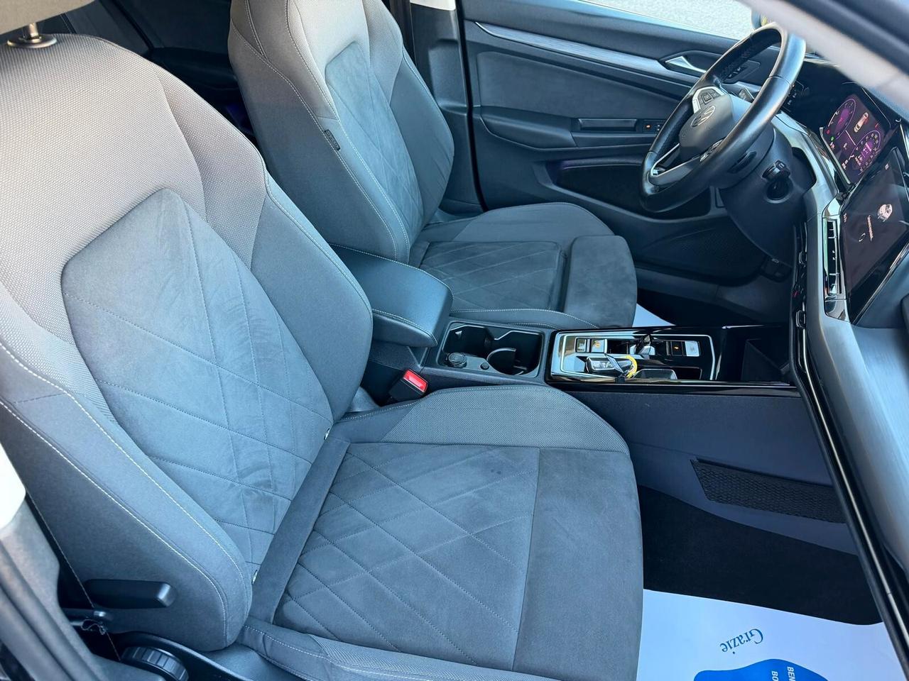 Volkswagen Golf 2.0 TDI DSG SCR Style TETTO APRIBILE E SEDILI ELETTRICI