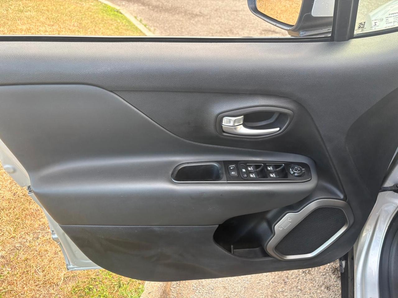 Jeep Renegade 1.6 Mjt DDCT 120 CV S