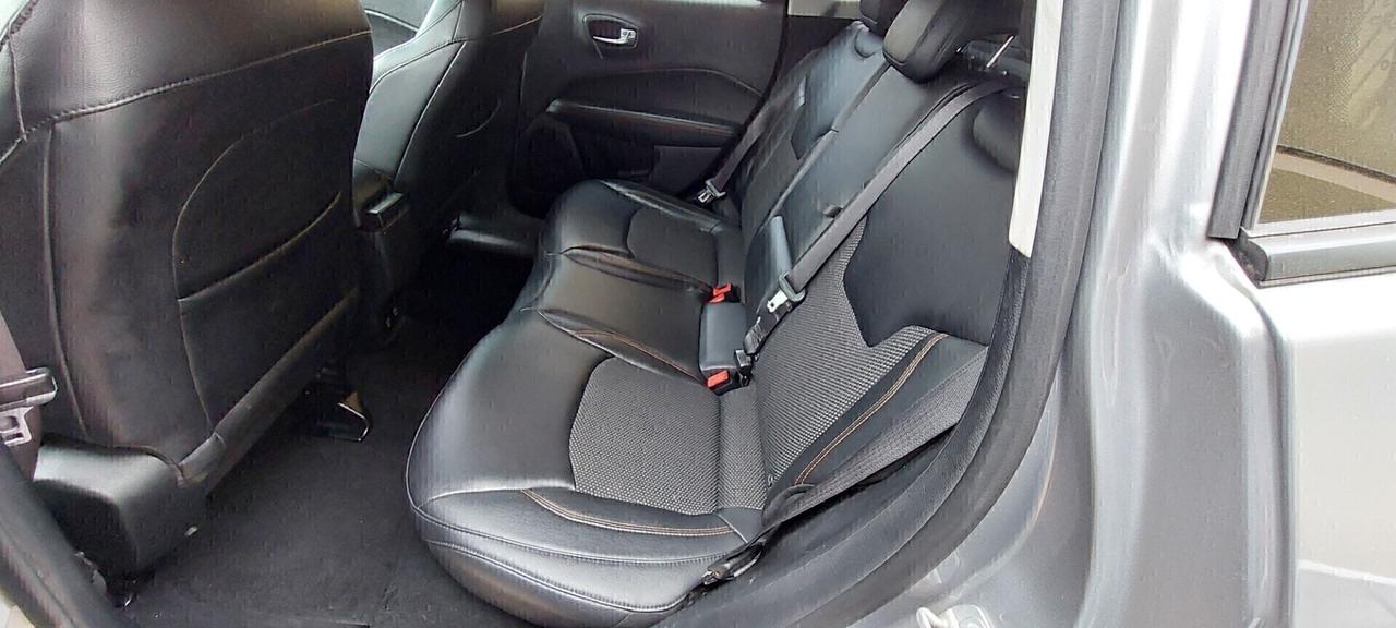 JEEP COMPASS 2WD 1,6 DIESEL 120 CV LIMITED PELLE NAVI TELEFONO LEGA STRAFULL IMPECCABILE