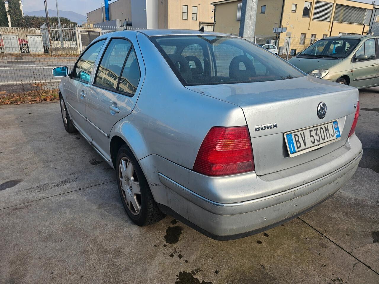 Volkswagen Bora 1.6 16V cat Highline