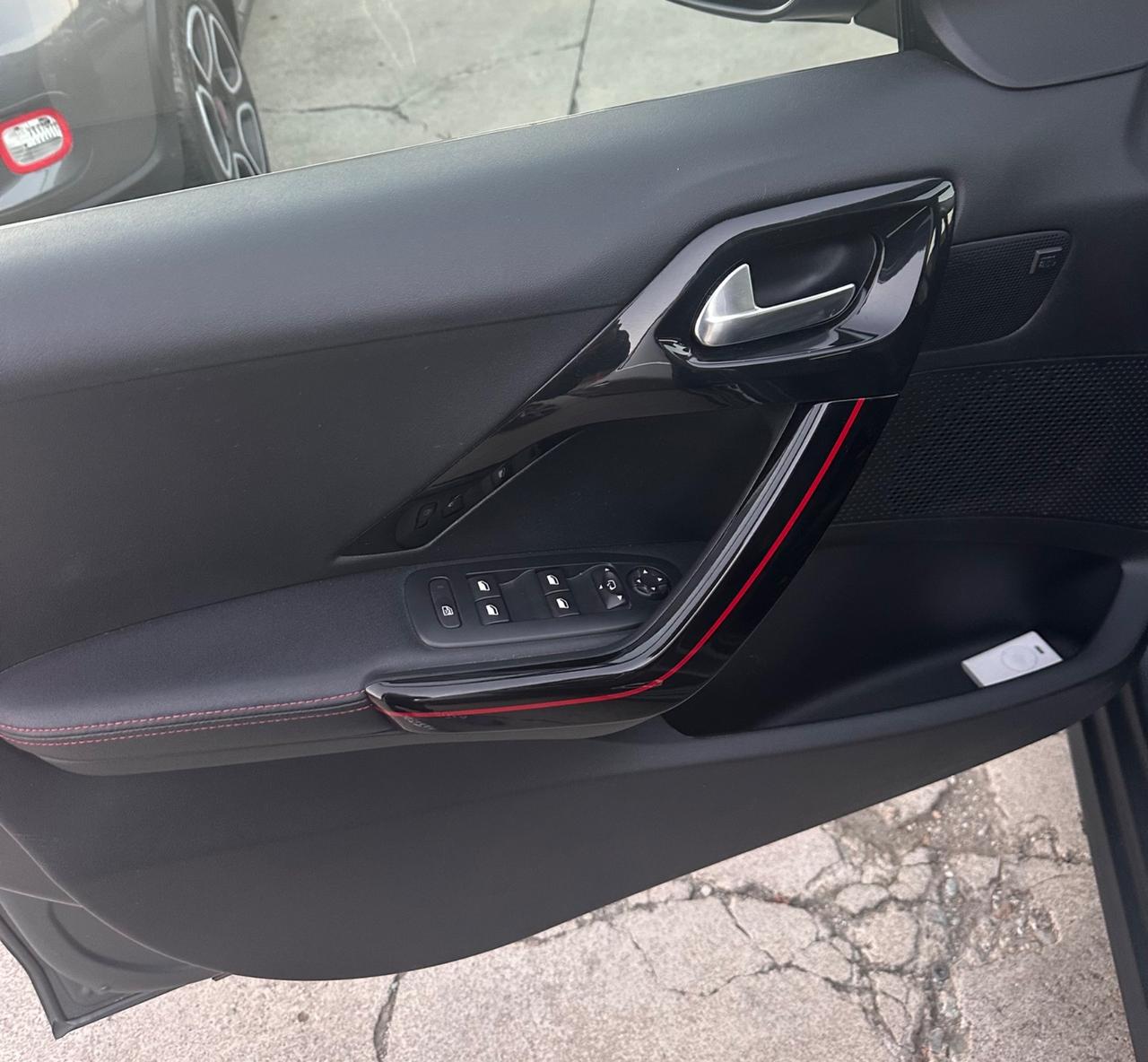 Peugeot 208 BlueHDi 100cv GT Line 2017