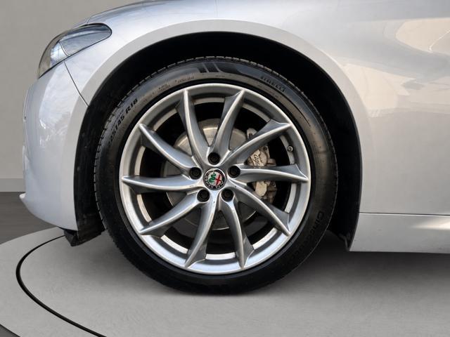 ALFA ROMEO Giulia 2.2 Turbodiesel 160 CV AT8 Business
