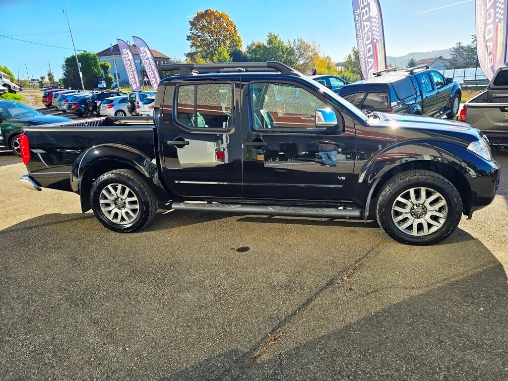 Nissan Navara 3.0 V6 DCI 231CV FATTURABILE!