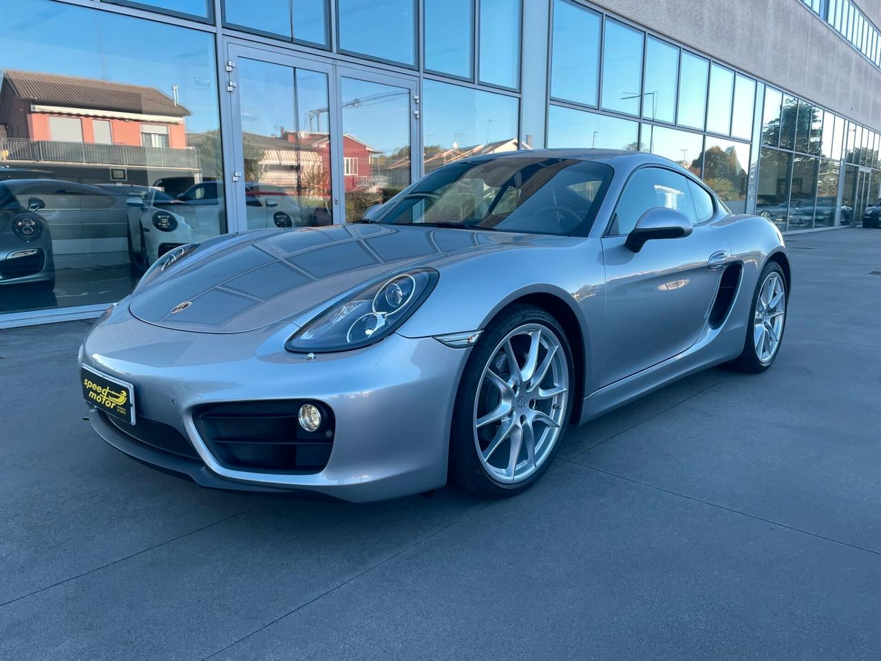 Porsche Cayman 2.7