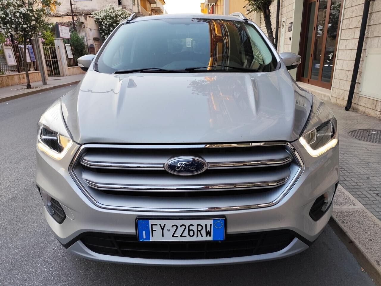 FORD Kuga 2.0 TDCI 120CV 2WD Business NAVI