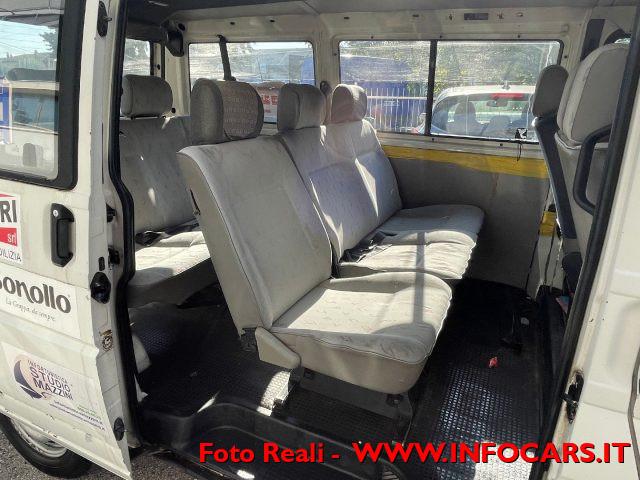 VOLKSWAGEN Transporter 1.9 TD cat Caravelle 9 POSTI '' OLD STYLE''