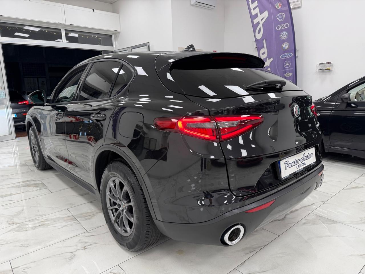 Alfa Romeo Stelvio 2.2 Turbodiesel 160 CV AT8 RWD Business