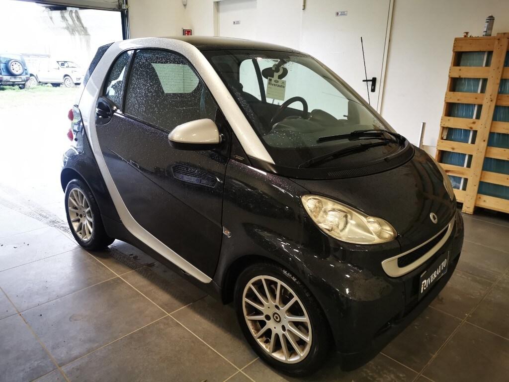 SMART fortwo 2ª serie fortwo 1000 52 kW coupé...