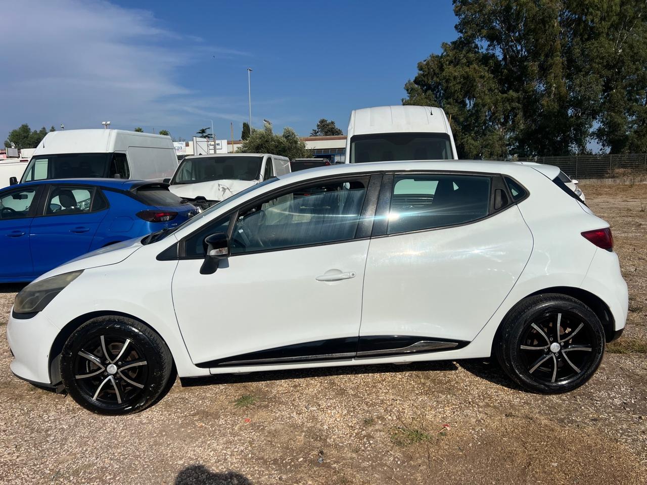 Renault Clio 1.2 75CV 5 porte Wave