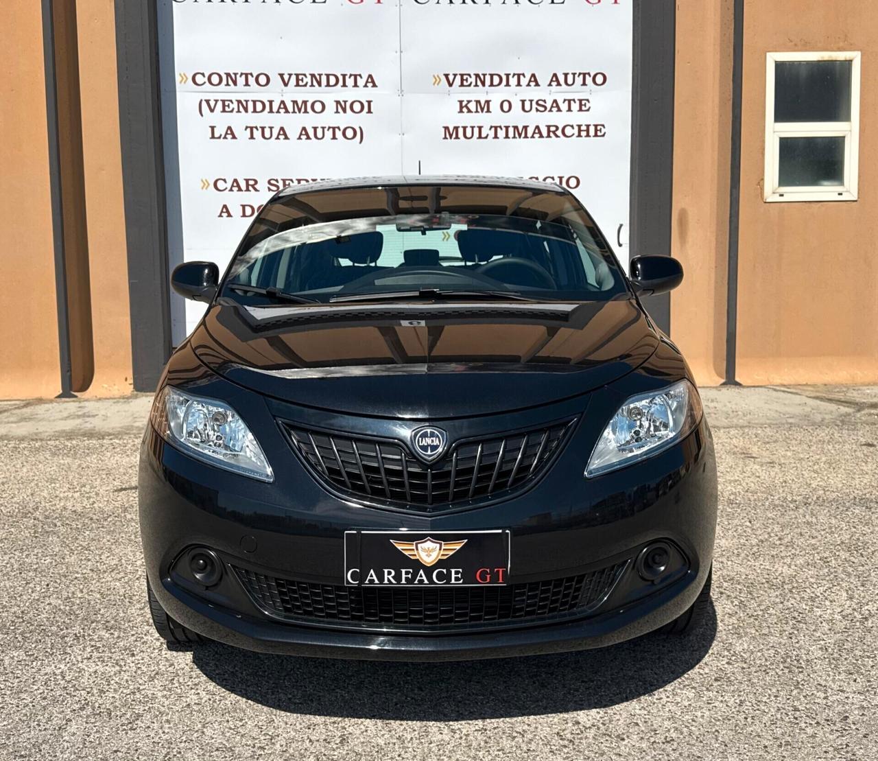 Lancia Ypsilon 1.0 Hybrid NEOPATENTATI - 2024