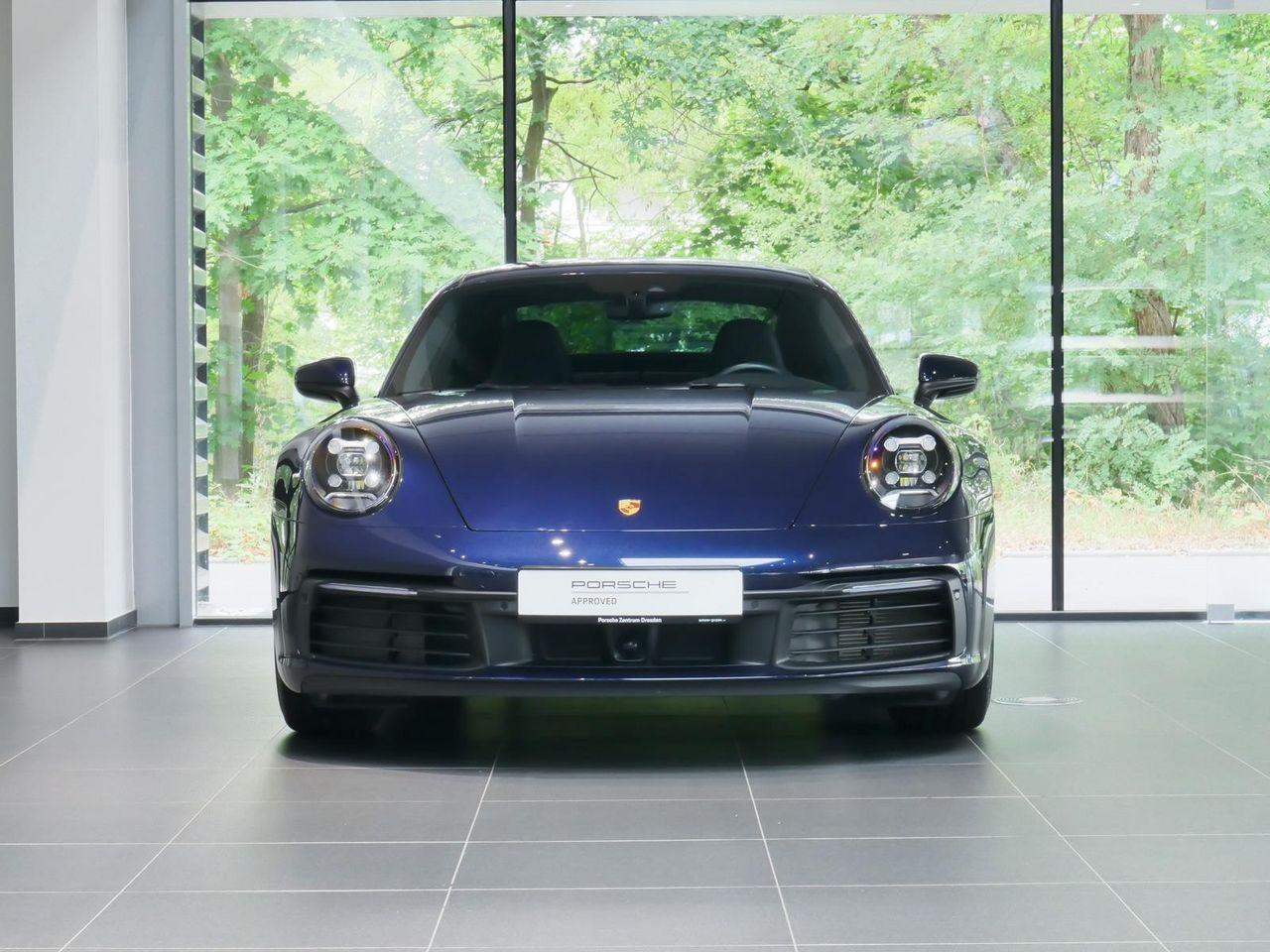 PORSCHE 911- 992 Carrera
