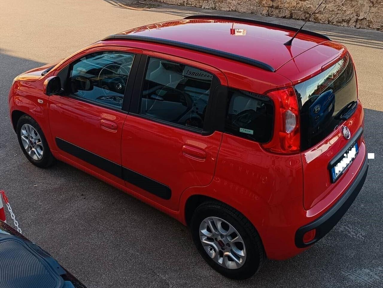 Fiat Panda 1.3 MJT 95 CV S&S Lounge 2017