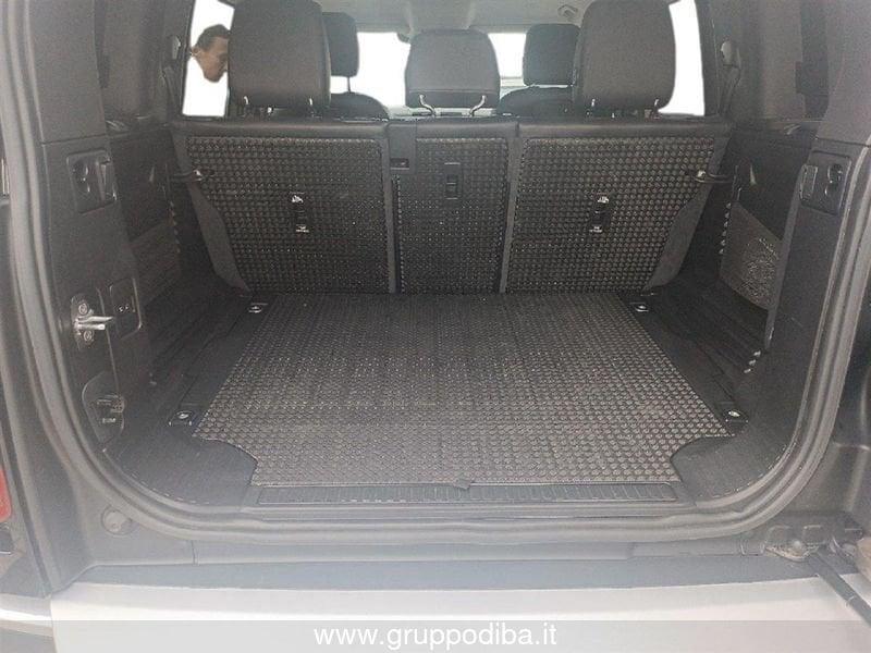 Land Rover Defender VII 2020 110 Diesel 110 2.0d sd4 S awd 200cv auto