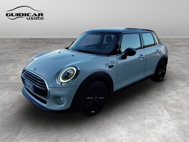 MINI Mini IV F55 2018 5p - Mini 5p 1.5 Cooper D Business
