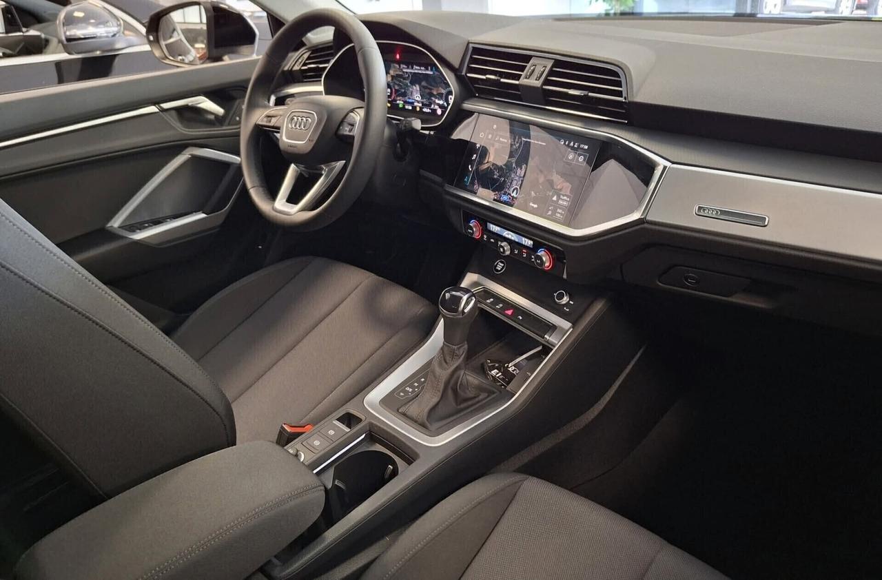 Audi Q3 35 TDI S tronic 12-2024 fari full led