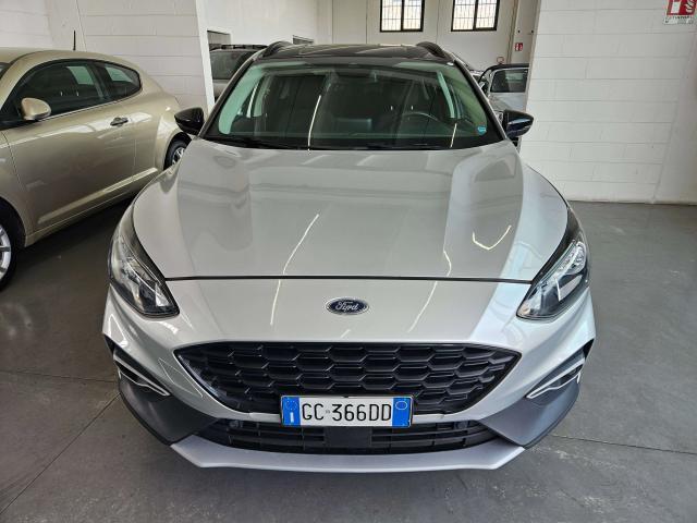 Ford Focus 1.0 ecoboost h ST-Line s HYBRID NEOPATENTATI