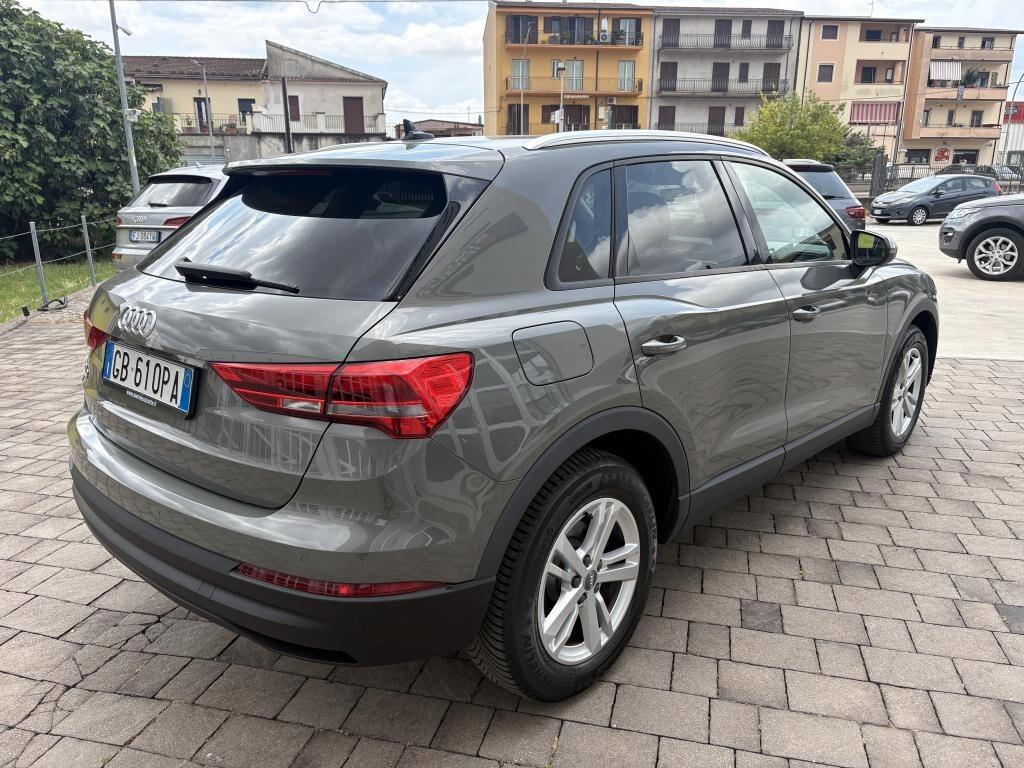 Audi Q3 35 TDI 2.0 150cv S tronic Business