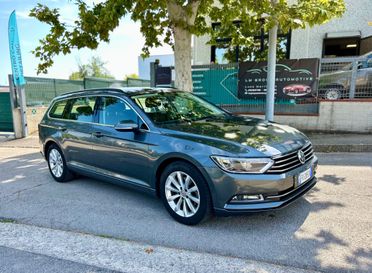 Volkswagen Passat Variant 1.6 TDI SCR DSG Business BMT - APPENA TAGLIANDATA !