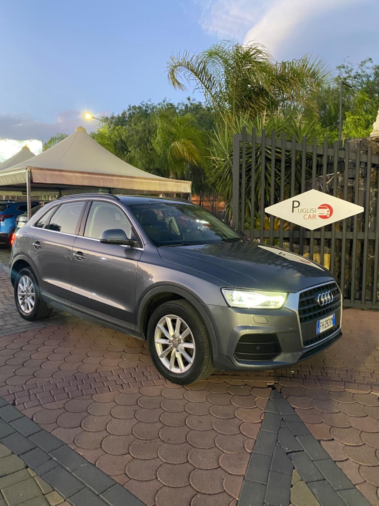 Audi Q3 2.0 TDI 120 CV S tronic Design automatica 2017