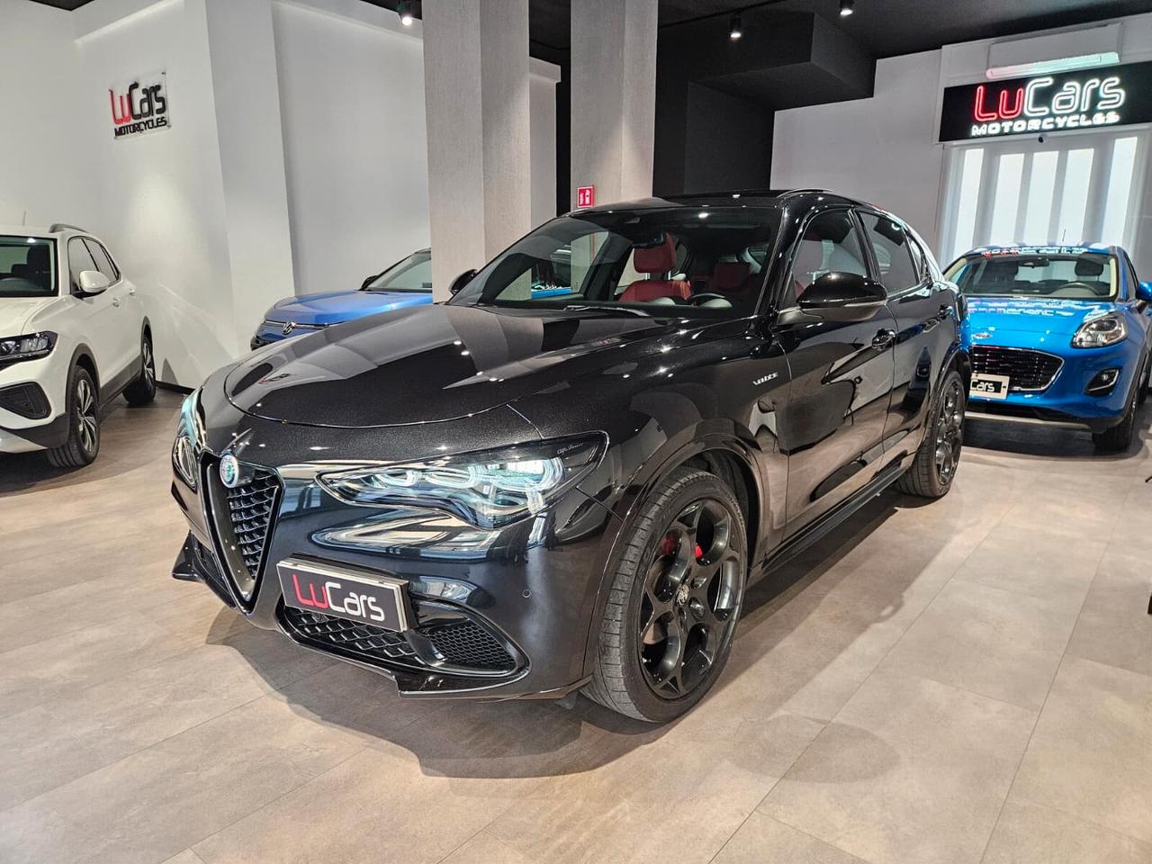 Stelvio 2.2d 210 CV AT8 Q4 Veloce Tetto 22K KM IVA ESP