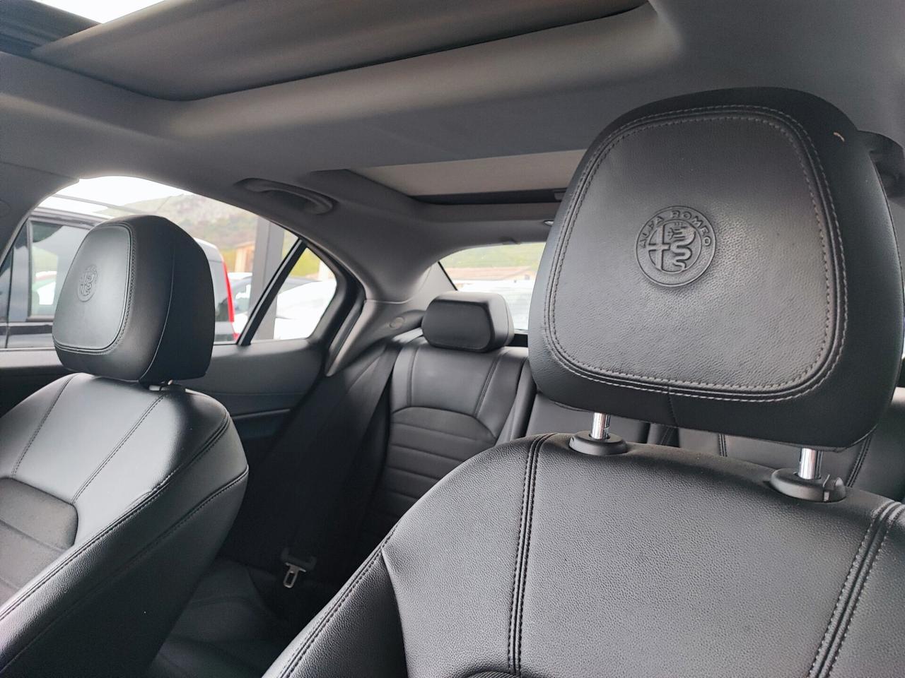 Alfa Romeo Giulia 2.2 Turbodiesel 160 CV AT8 Super