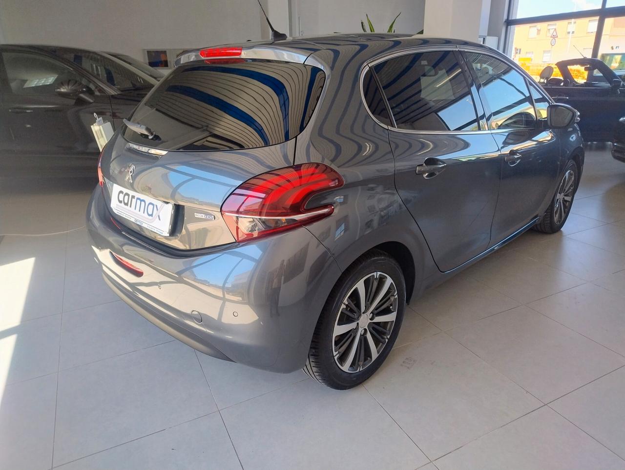 Peugeot 208 BlueHDi 100 S&S 5 porte Allure