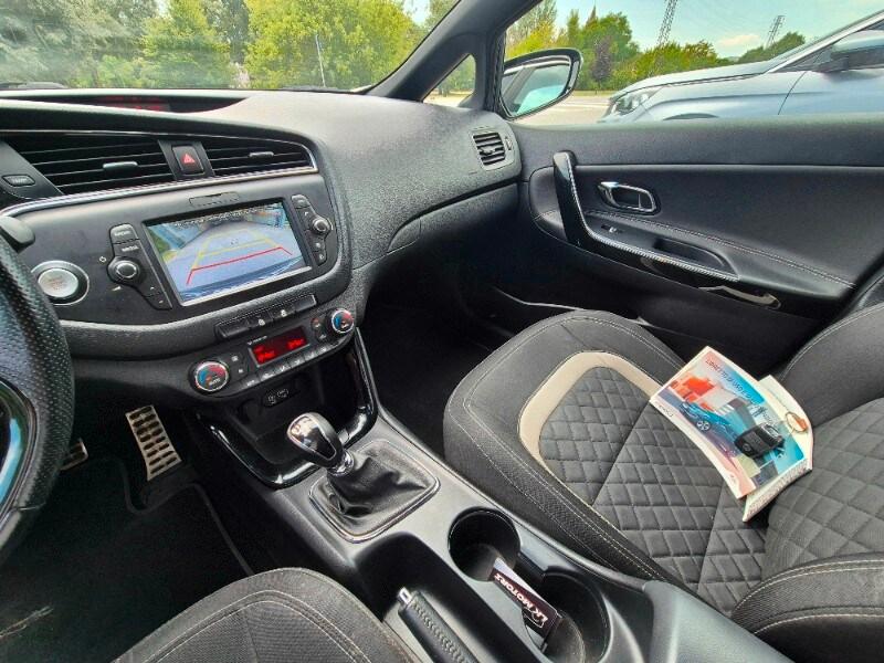 KIA cee'd 2ª serie cee'd 1.6 CRDi 110 CV SW GT...