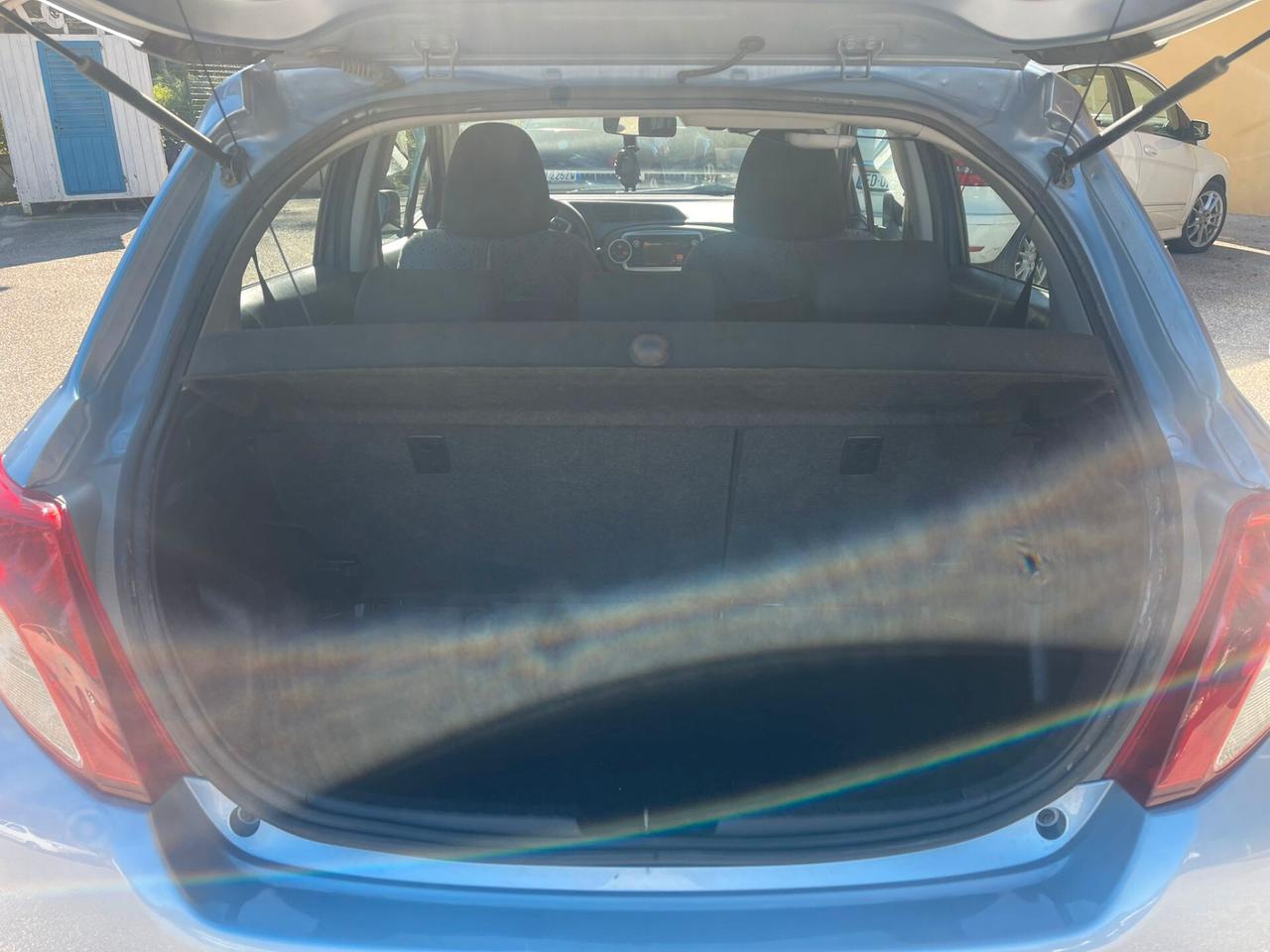 Toyota Yaris 1.0 5 porte Lounge