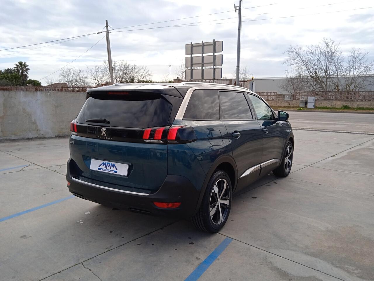 Peugeot 5008 BlueHDi 130 S&S EAT8 Crossway