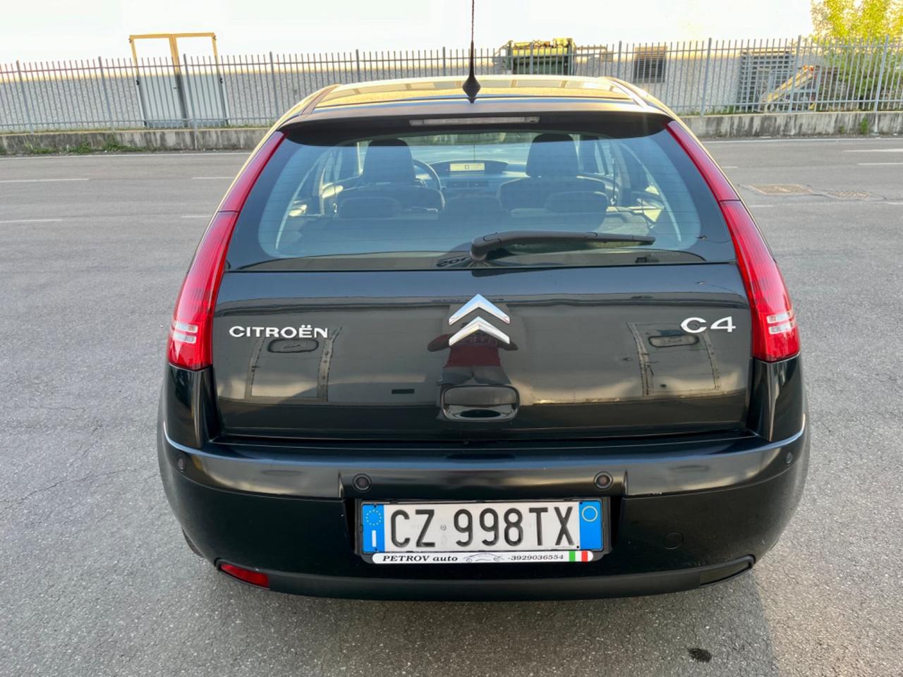Citroen C4 1.4benz 2006 58.000km pari al nuovo
