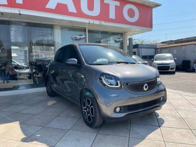 SMART ForFour 0.9 90CV PASSION TWINAMIC NAVI LED CERCHI 15 PRIME