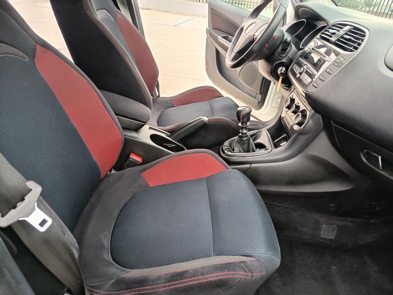 Fiat Bravo 1.6 MJT 105 CV DPF sport