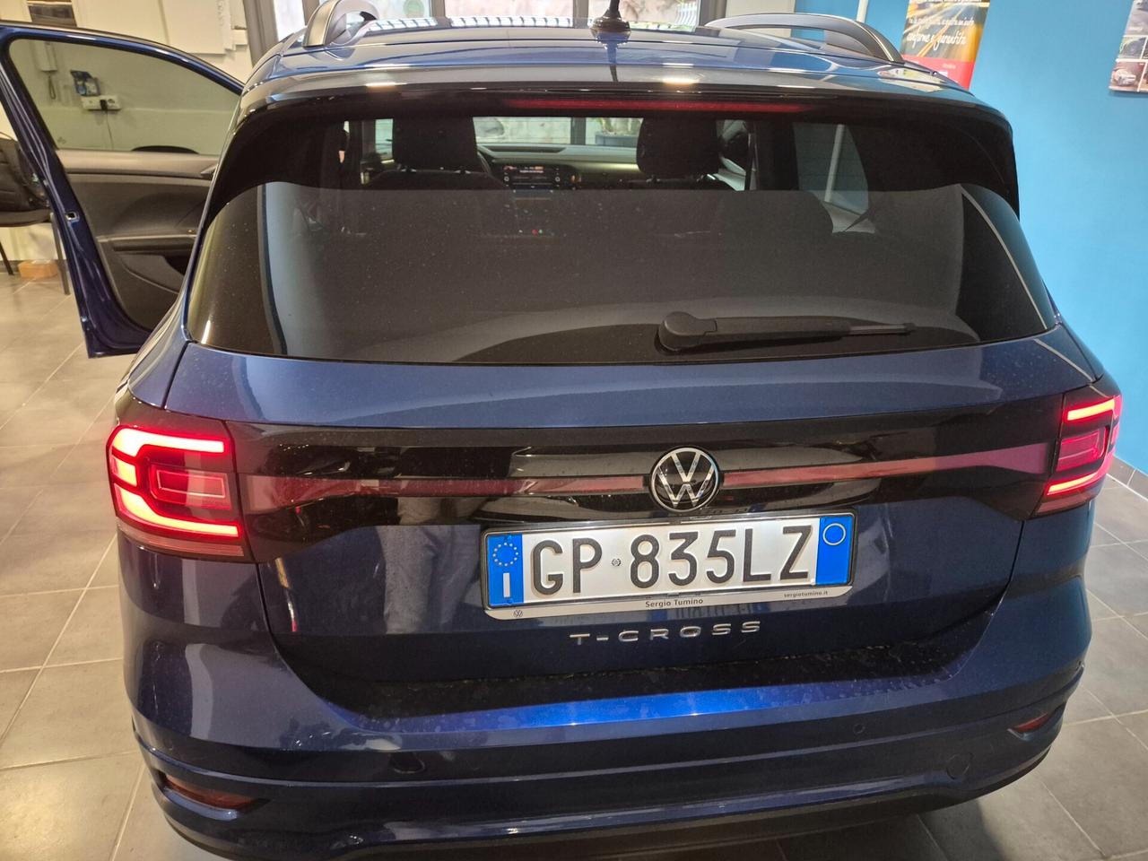 Volkswagen T-Cross 1.0 TSI R LINE