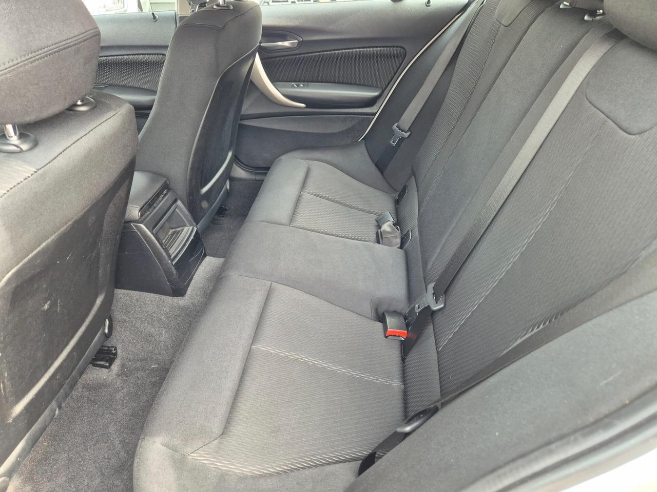 Bmw 116 116i 5p. Advantage