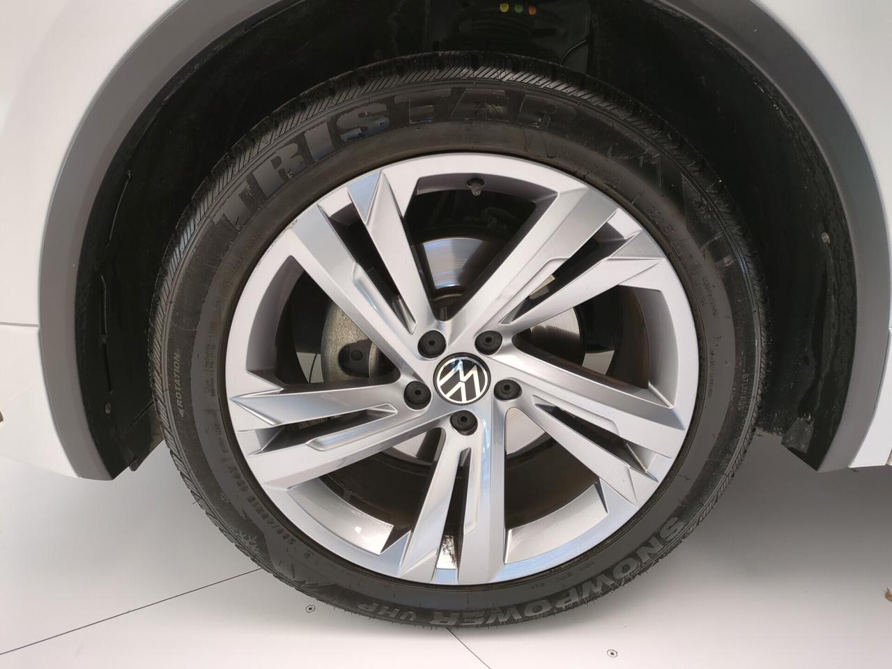 Volkswagen Tiguan 2.0 TDI 150 CV SCR DSG R-Line
