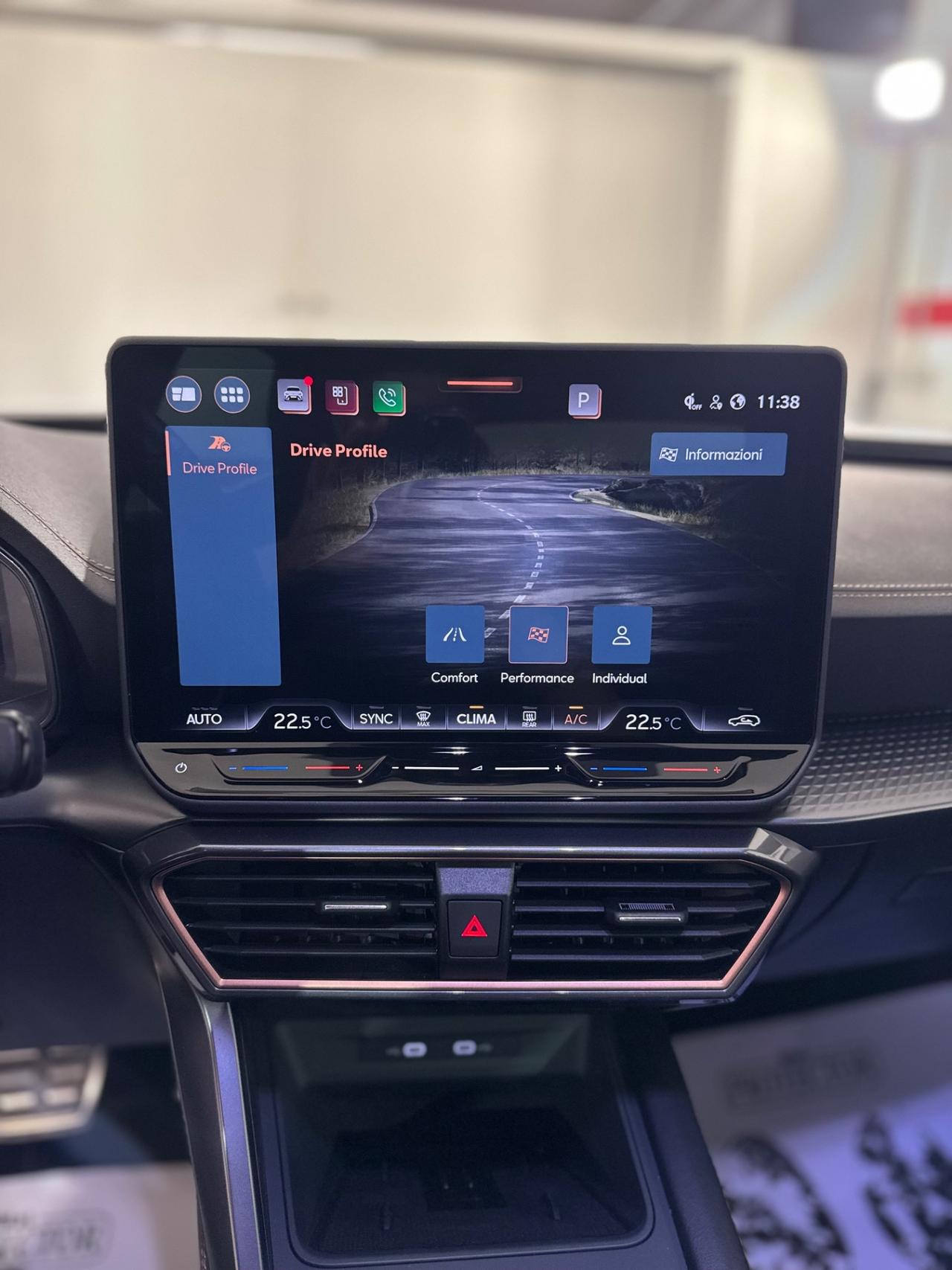 Cupra Leon 1.5 Hybrid 150 CV DSG
