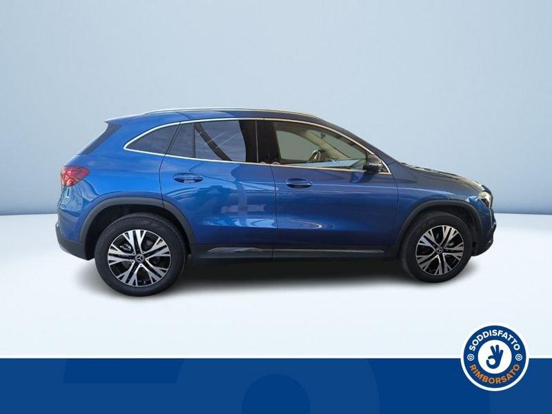 Mercedes-Benz GLA 180 d Automatic Advanced Progressive
