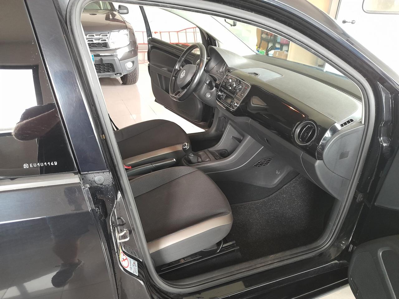 Volkswagen up! 1.0 75 CV 5p. high
