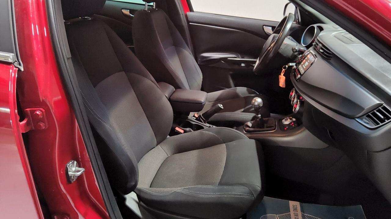Alfa Romeo Giulietta 1.6 JTDm-2 105 CV Exclusive