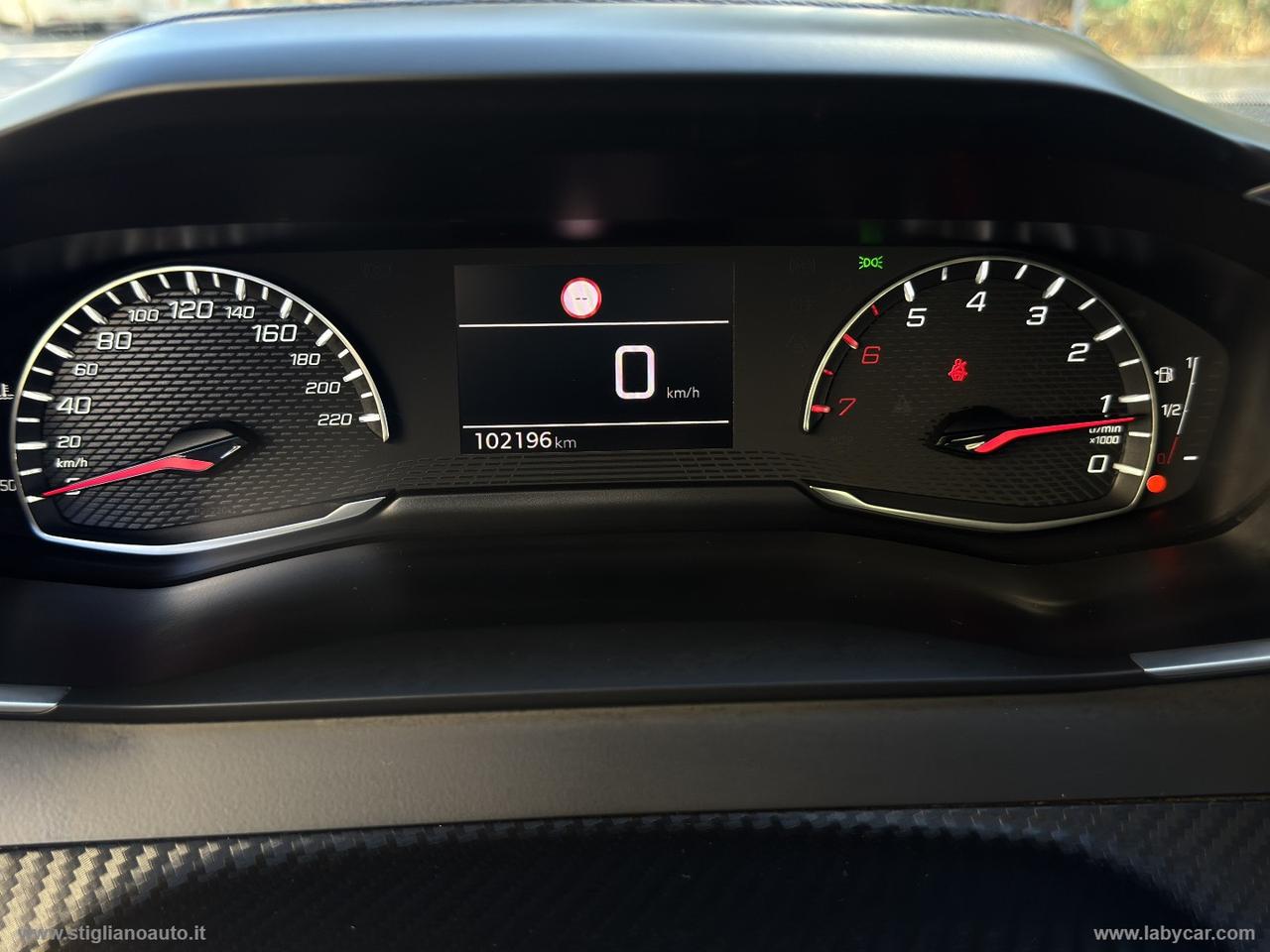 PEUGEOT 2008 BlueHDi 110 S&S Active Pack