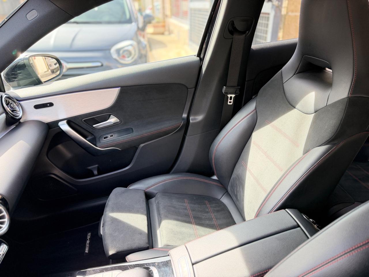 Mercedes-benz A180d Premium Amg -2021 AMBIENT/NAVI